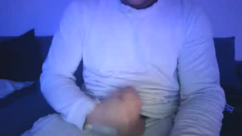 Snapshot of toyy_boy chatting on 12.17.24 Tim online show from 12.17.24