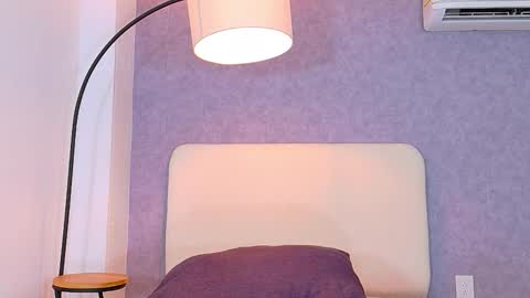 Snapshot of tracielowe_w chatting on 11.21.25 tracielowe_w online show from 11.21.25