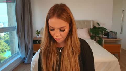 Snapshot of tracy_tay1or chatting on 04.16.26 Tracy GMT2 Mon 3 AM - 4 PM Tue 3 AM - 4 PM Wed 3 AM - 4 PM Thur 3 AM - 4 PM Fri 3 AM - 4 PM online show from 04.16.26