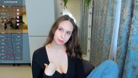 Kate online show from 02.04.25