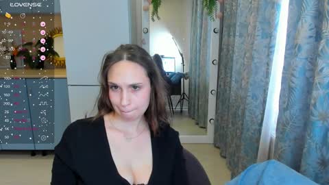 Kate online show from 02.04.25