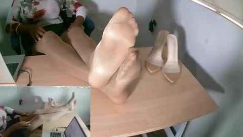 Sexy Selena 1203 online show from 09.30.25