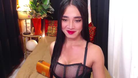 Snapshot of transgoddessrosy chatting on 12.09.24 ROSY TAN BE MY KING DONT FORGET TO FOLLOW AND THUMBS UP ME online show from 12.09.24
