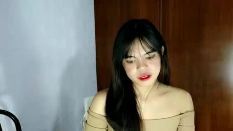 transpinay_kimxxx online show from 02.15.26