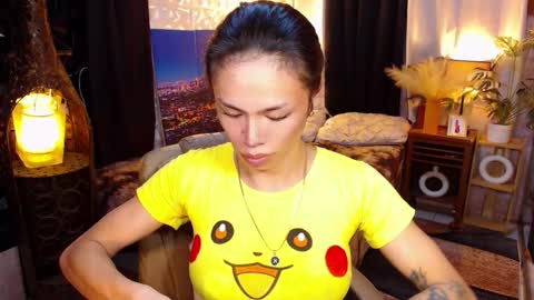 Snapshot of transpornidol chatting on 10.26.25 transpornidol online show from 10.26.25