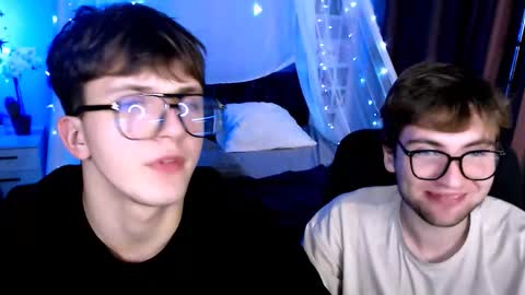 Travis online show from 11.20.25