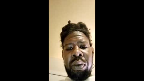 Snapshot of tray713152 chatting on 06.05.26 10Thickness online show from 06.05.26