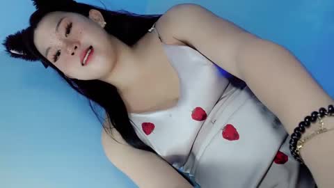 Snapshot of treatmelikeababe chatting on 01.24.25 YOUR SLUT online show from 01.24.25