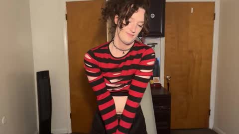 treecups online show from 03.18.26