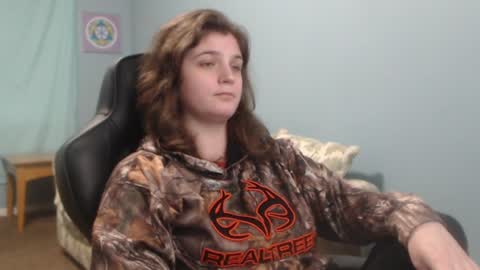 Snapshot of treejeanne chatting on 12.14.24 TreeJeanne online show from 12.14.24