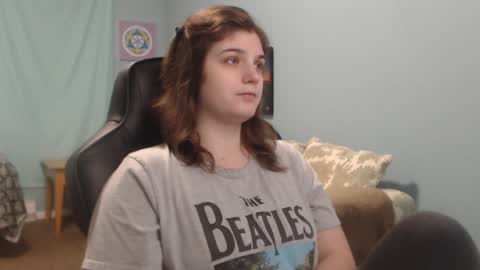 Snapshot of treejeanne chatting on 12.15.24 TreeJeanne online show from 12.15.24