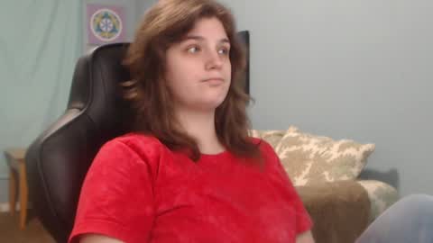 Snapshot of treejeanne chatting on 12.19.24 TreeJeanne online show from 12.19.24