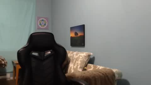 Snapshot of treejeanne chatting on 02.27.25 TreeJeanne online show from 02.27.25