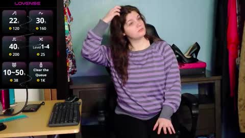 TreeJeanne online show from 12.22.25