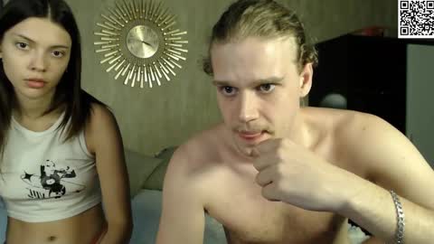 Snapshot of treezyny chatting on 02.08.25 Sarah And Jon online show from 02.08.25