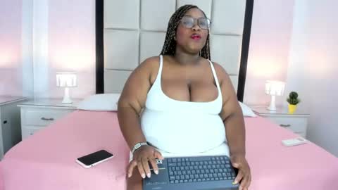 Treisy Vixen big ass online show from 07.03.26