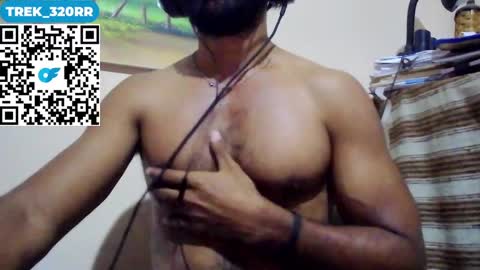 Snapshot of trek320rr chatting on 10.10.25 TREK320RR online show from 10.10.25