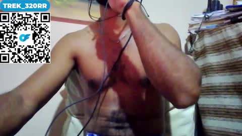 Snapshot of trek320rr chatting on 10.20.25 TREK320RR online show from 10.20.25