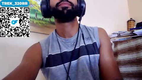 Snapshot of trek320rr chatting on 11.02.25 TREK320RR online show from 11.02.25