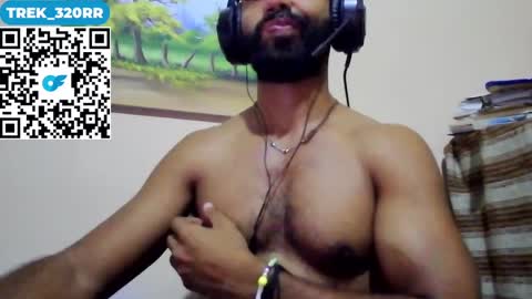 Snapshot of trek320rr chatting on 11.12.25 TREK320RR online show from 11.12.25