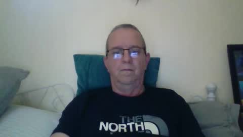 Fe-fi-fo-fum online show from 05.13.26