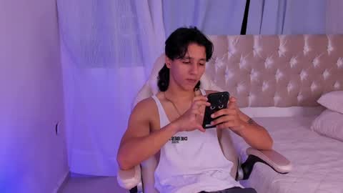 Snapshot of trevor_belmon chatting on 09.26.25 Trevor Belmon online show from 09.26.25