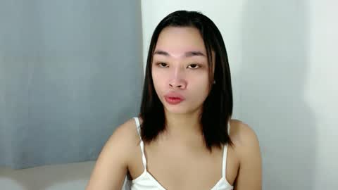 tricia_slut online show from 12.14.25