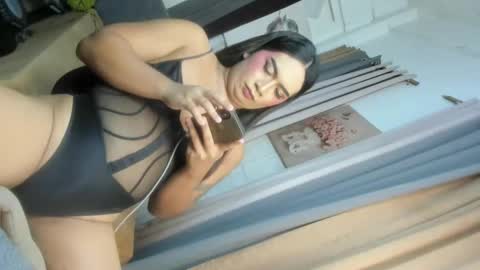 Tricxie online show from 03.09.25