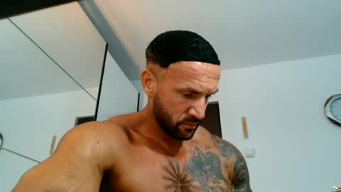 Snapshot of tridentmuscles chatting on 06.25.26 tridentmuscles online show from 06.25.26