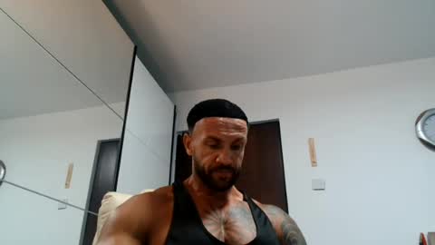 Snapshot of tridentmuscles chatting on 07.20.26 tridentmuscles online show from 07.20.26