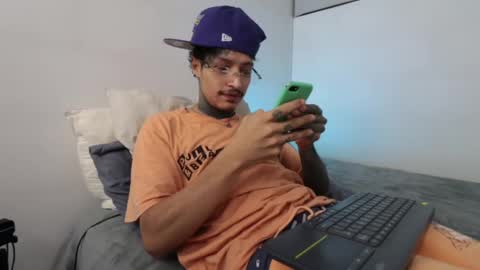 - trieone online show from 02.15.25