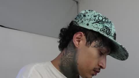 - trieone online show from 03.06.25