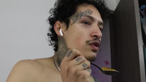 - trieone online show from 10.22.25