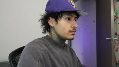 Snapshot of trieone chatting on 02.01.26 - trieone online show from 02.01.26