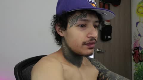 Snapshot of trieone chatting on 02.08.26 - trieone online show from 02.08.26