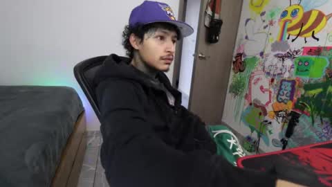 Snapshot of trieone chatting on 02.13.26 - trieone online show from 02.13.26