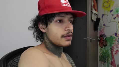 Snapshot of trieone chatting on 02.19.26 - trieone online show from 02.19.26