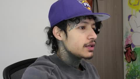 Snapshot of trieone chatting on 02.21.26 - trieone online show from 02.21.26