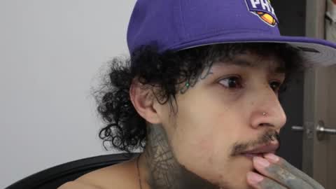 Snapshot of trieone chatting on 02.24.26 - trieone online show from 02.24.26