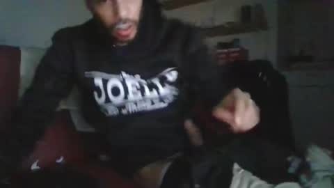 Snapshot of triestjoe chatting on 04.01.26 triestjoe online show from 04.01.26