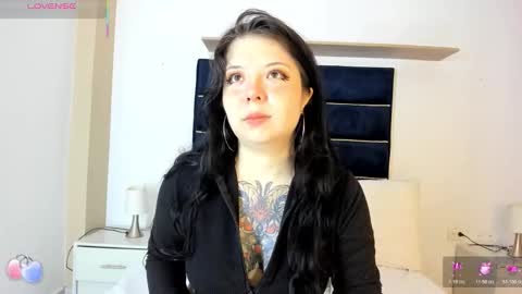 Snapshot of trinity_moss chatting on 02.05.26 Trinity online show from 02.05.26