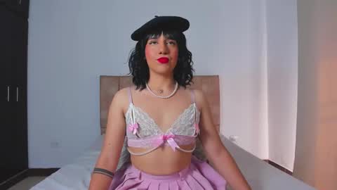 Triny online show from 10.13.25