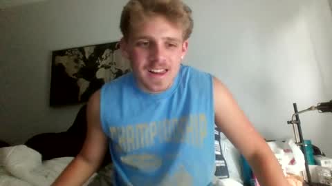 Snapshot of tripp_redmoore chatting on 08.05.26 Tripp Redmoore online show from 08.05.26