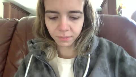 Snapshot of trippybb222 chatting on 11.07.25 trippybb222 online show from 11.07.25