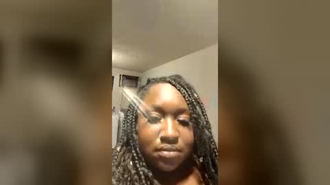 Snapshot of trippydesire chatting on 06.15.26 trippydesire online show from 06.15.26