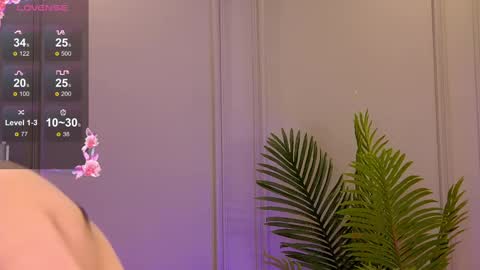 trisha_winslet online show from 02.20.25