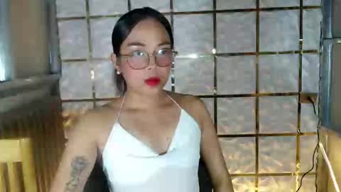 Snapshot of trixie_foxslut chatting on 02.22.26 trixie_foxslut online show from 02.22.26