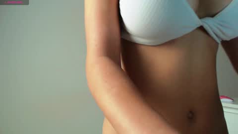 Snapshot of trixie_taylor chatting on 01.27.25 Trixie Taylor online show from 01.27.25