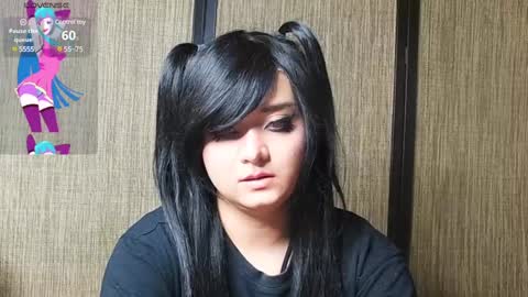 Snapshot of trixiedoescamcam chatting on 01.20.25 trixiedoescamcam online show from 01.20.25