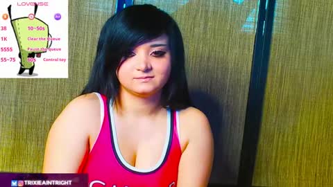 Snapshot of trixiedoescamcam chatting on 09.09.25 trixiedoescamcam online show from 09.09.25